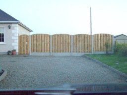 Curved Top Post & Panel Fencing